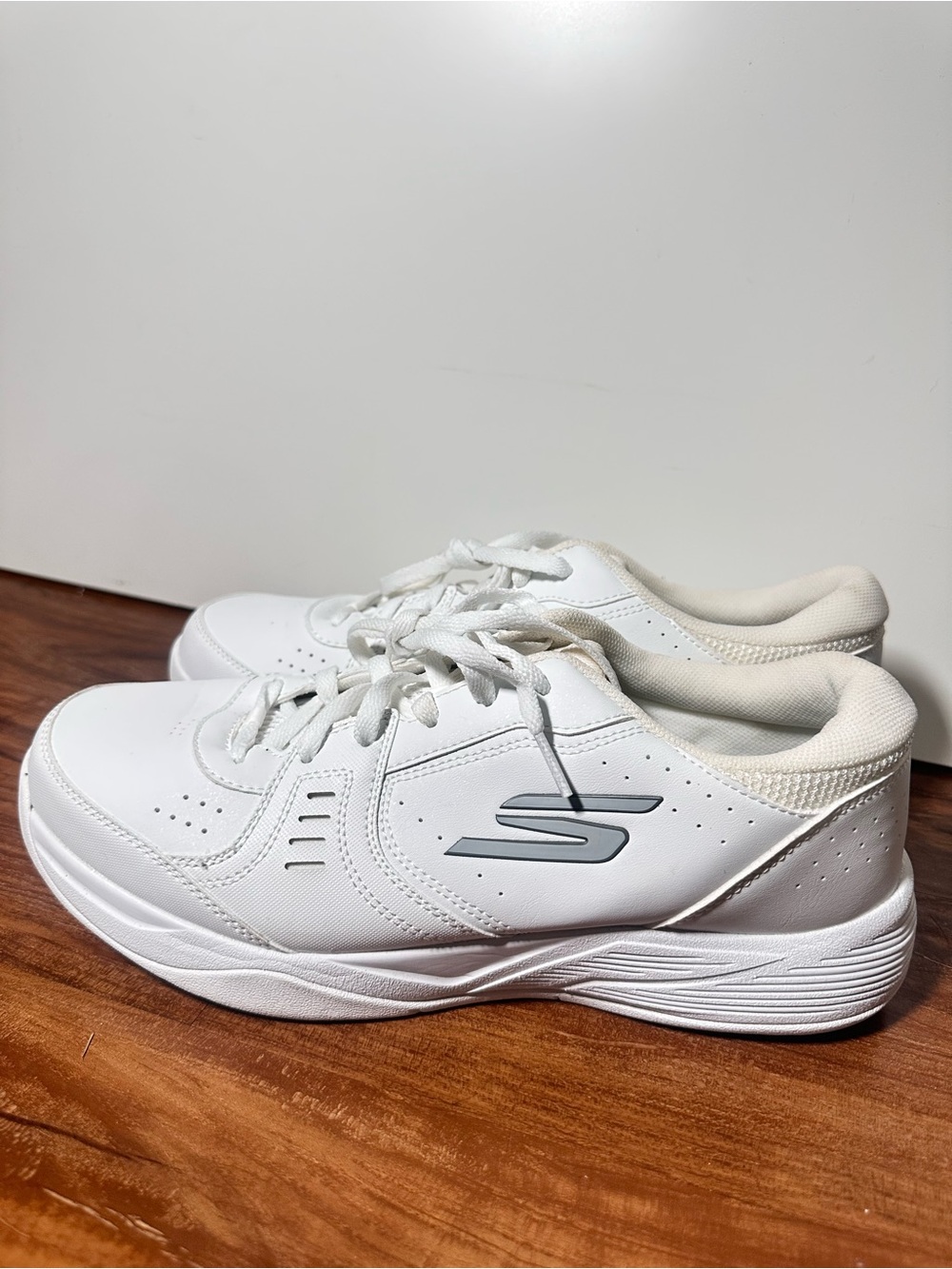 • Skechers Viper Court Smash Men's Pickleball Shoes White Size 9.5 EUC 246072